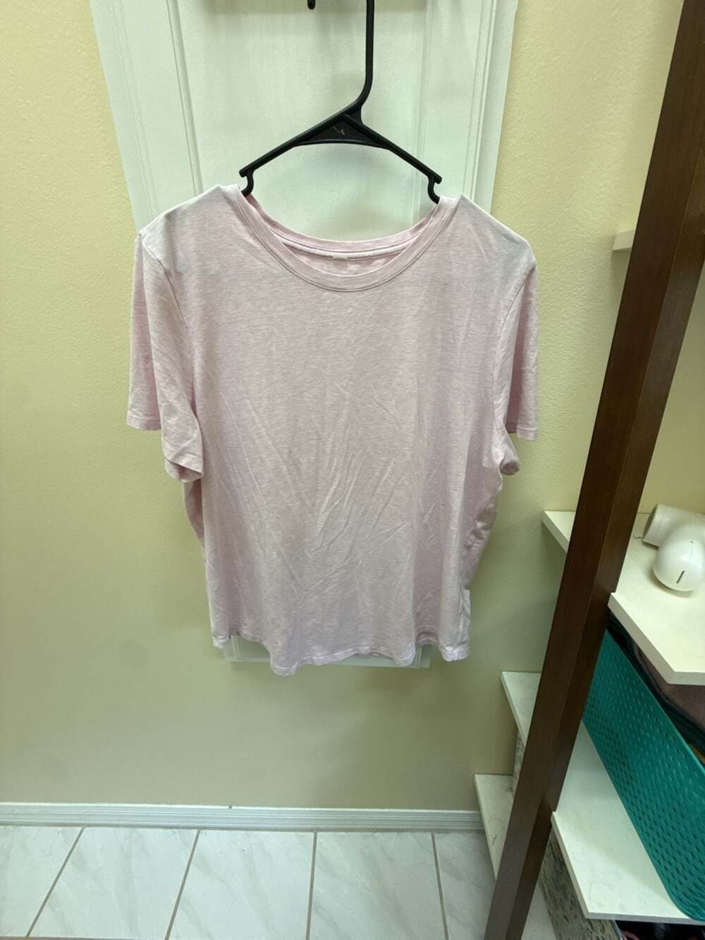 Lululemon Short Sleeve T-Shirt Pink Heathered